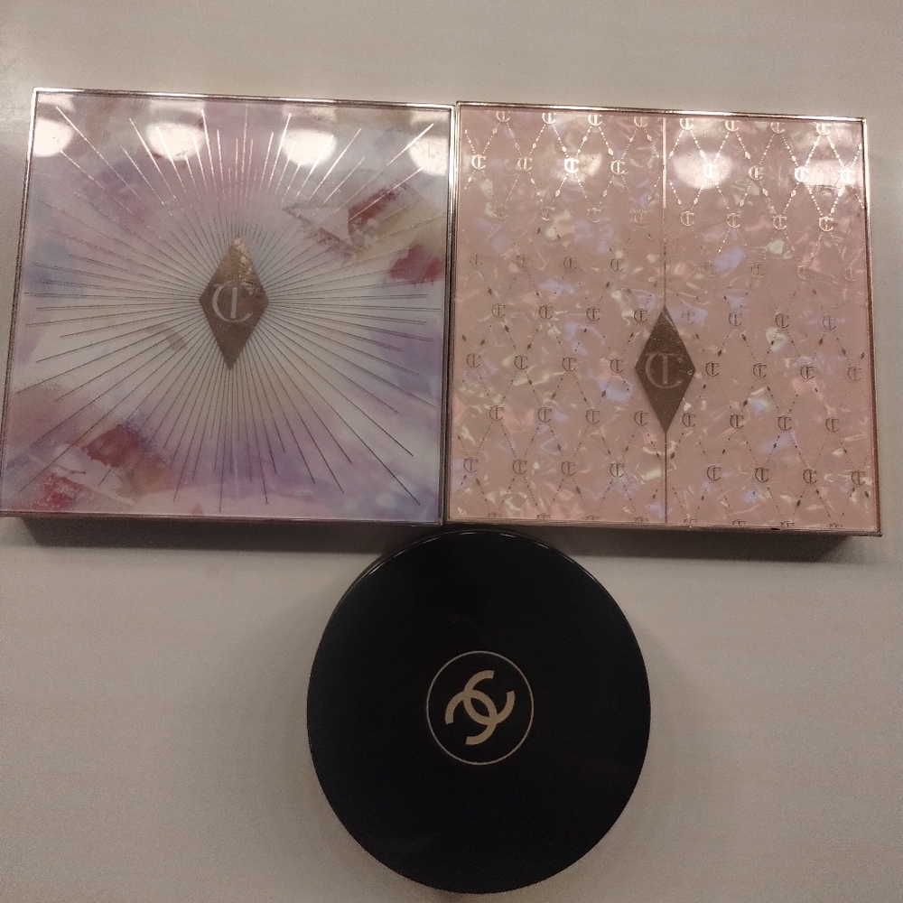 Charlotte Tilbury Makeup Set with Chanel Compact Bundle Of 3